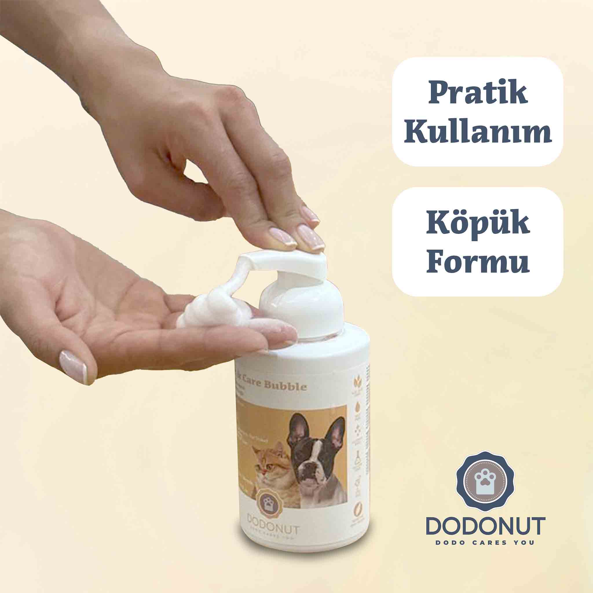 Dodonut Pure&amp;Care Doğal Kuru Köpük Şampuanı, Aloe Vera Ektraktı, Zeytinyağı, Vanilya, Hidrolize İpek Proteini ve multivitamin kompleksi gibi tamamen doğal bileşenlerden oluşur, tüylü dostlarınızın vücudunu ve tüylerini susuz temizler, tüylerin bakımını kolaylaştırır, kötü kokuları giderir.